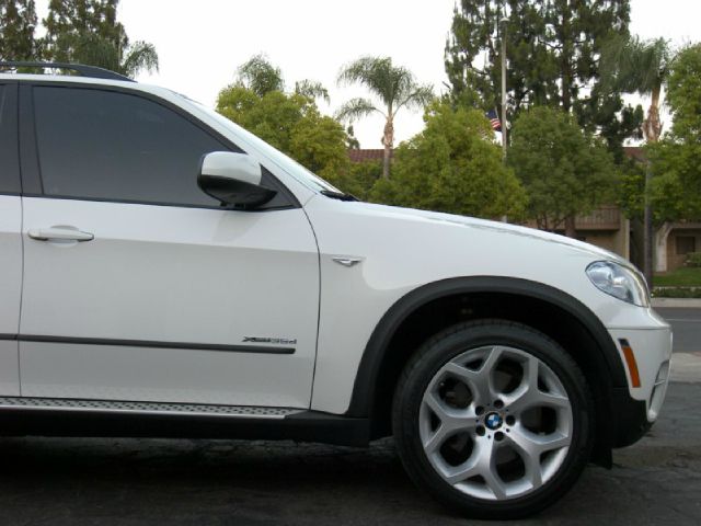 BMW X5 2012 photo 0