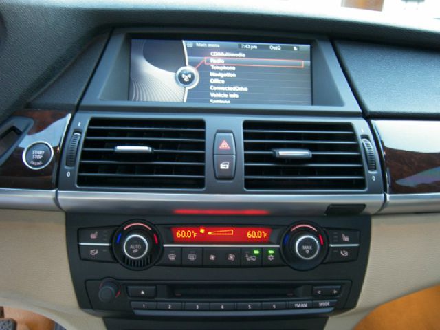 BMW X5 2012 photo 21