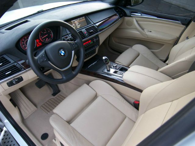 BMW X5 2012 photo 25