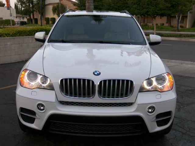 BMW X5 2012 photo 29