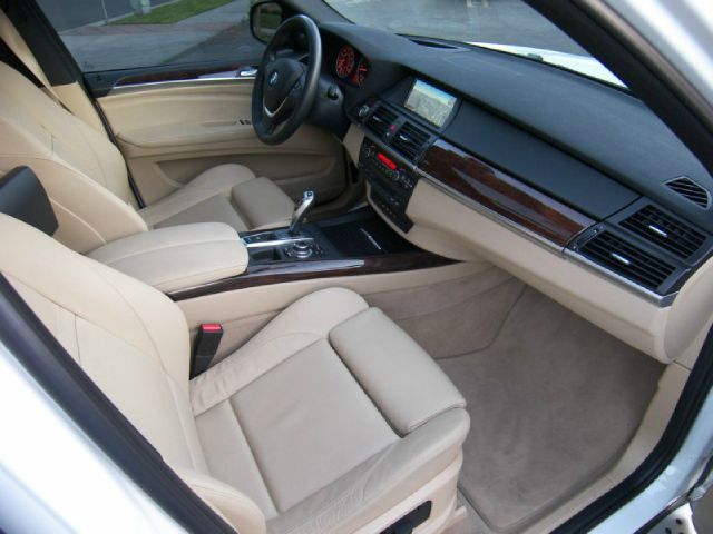 BMW X5 2012 photo 30