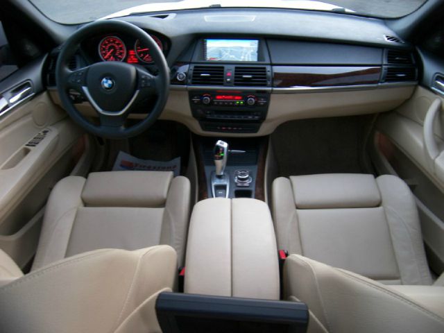 BMW X5 2012 photo 7