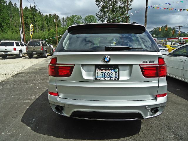 BMW X5 2012 photo 2