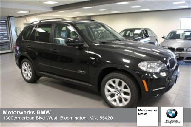 BMW X5 2500 Crewdramax 4X4 Sport Utility