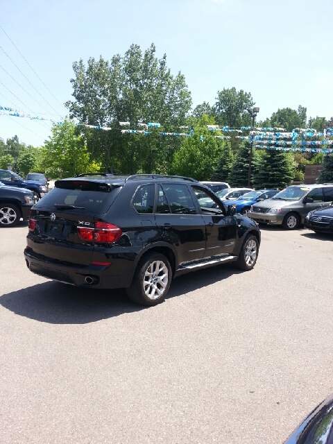 BMW X5 2012 photo 1