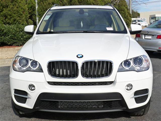 BMW X5 2012 photo 1