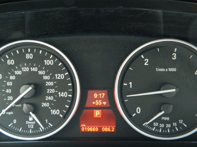 BMW X5 2012 photo 15