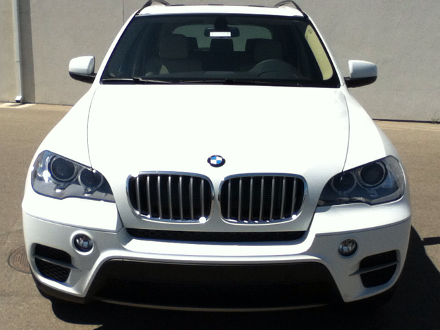 BMW X5 2013 photo 2