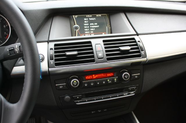 BMW X5 2013 photo 2