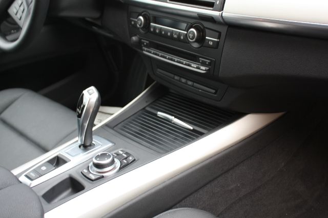 BMW X5 2013 photo 32