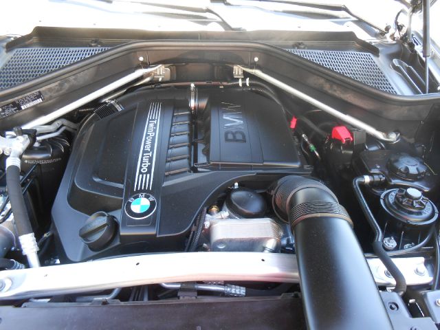 BMW X5 2013 photo 2
