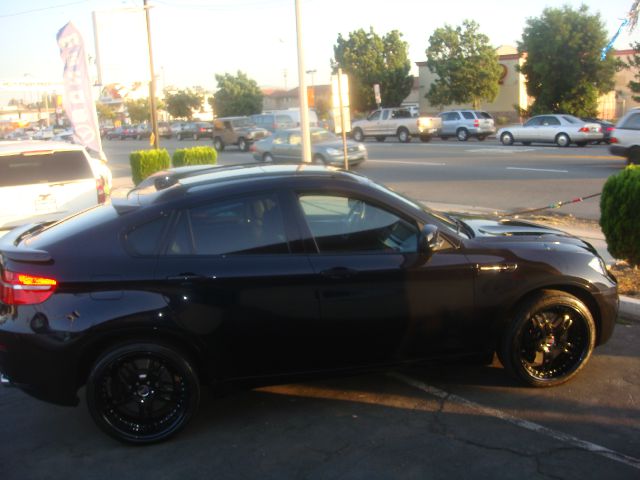BMW X6 2010 photo 2