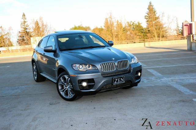 BMW X6 4dr Sdn XL W/bench Seat (SE) Sedan SUV