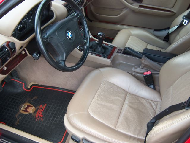 BMW Z3 SE Front-wheel Drive Convertible