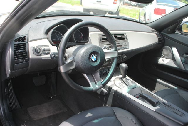 BMW Z4 2003 photo 9