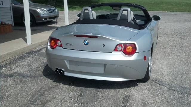 BMW Z4 2004 photo 9