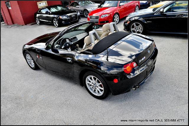 BMW Z4 2 Door Convertible