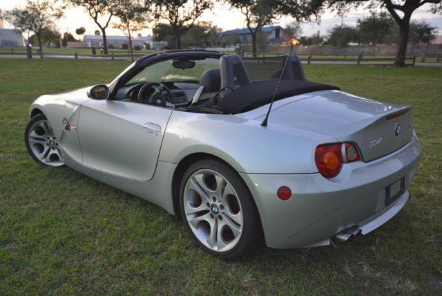 BMW Z4 2004 photo 3