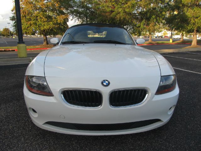 BMW Z4 2004 photo 2
