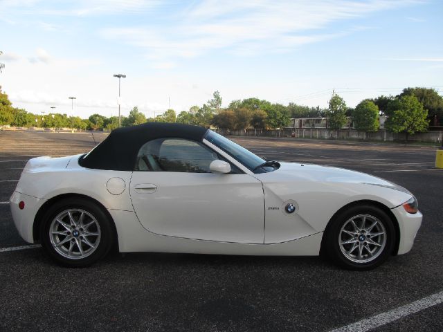 BMW Z4 2004 photo 3