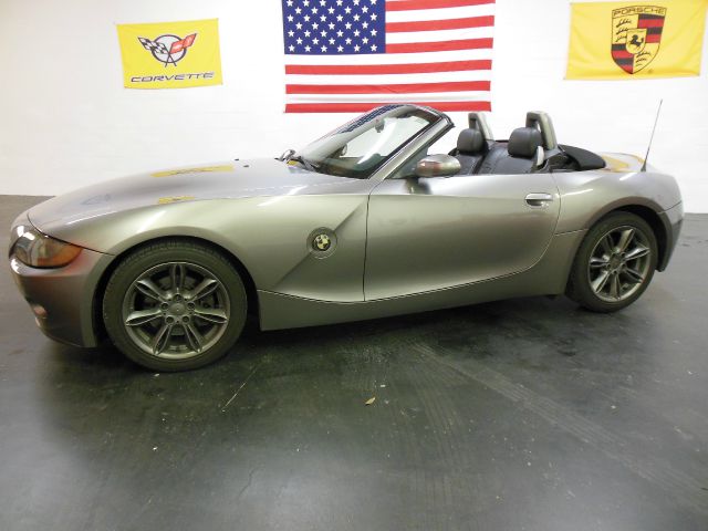 BMW Z4 2004 photo 3