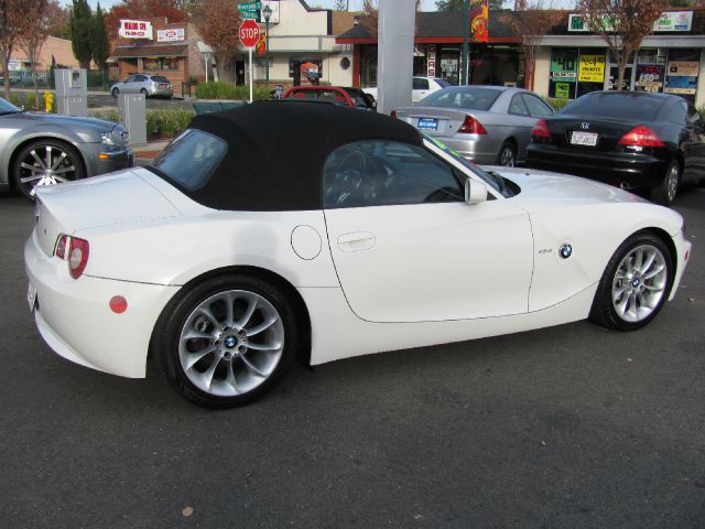 BMW Z4 2005 photo 4