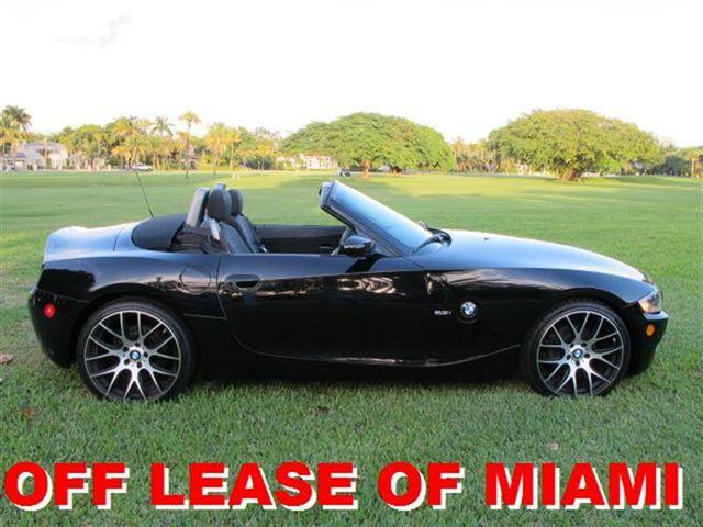 BMW Z4 2005 photo 2