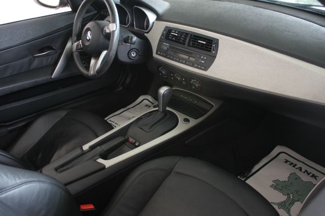 BMW Z4 2005 photo 6