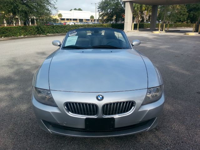BMW Z4 2006 photo 2