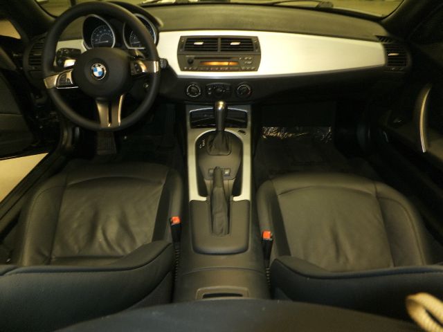 BMW Z4 2006 photo 14