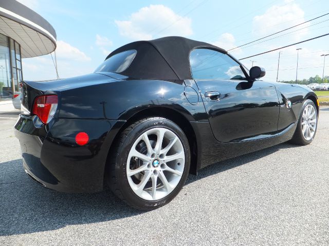 BMW Z4 2006 photo 2