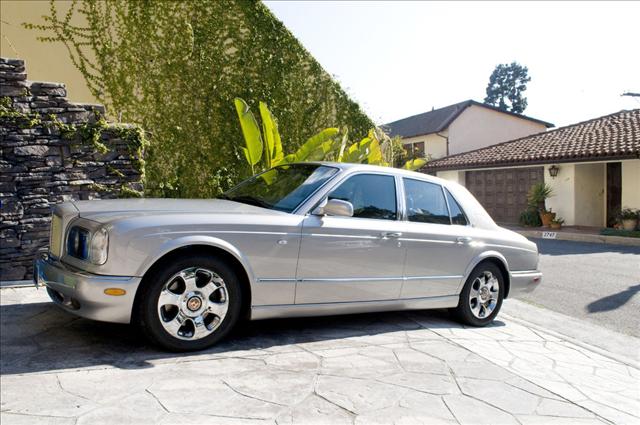 Bentley ARNAGE 2003 photo 2