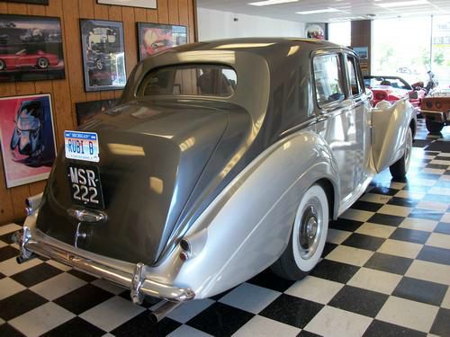 Bentley ARNAGE 1955 photo 29