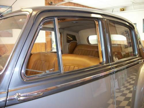 Bentley ARNAGE 1955 photo 5