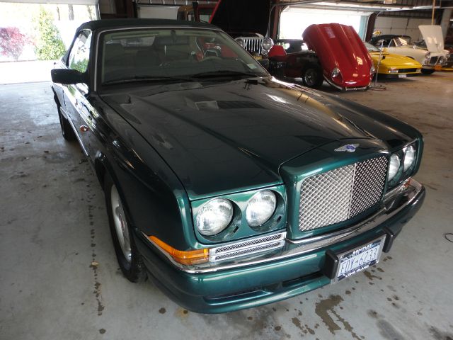 Bentley Azure 1998 photo 1