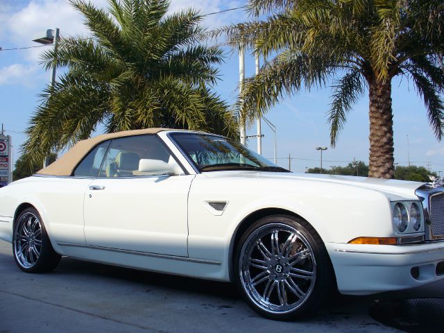 Bentley Azure 1999 photo 3