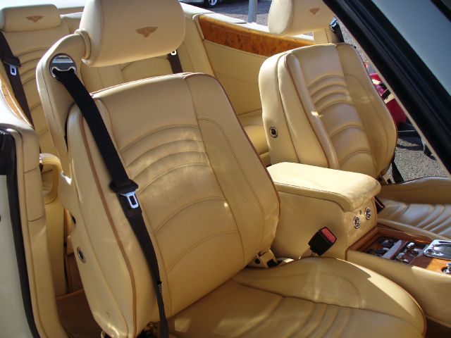 Bentley Azure 1999 photo 4