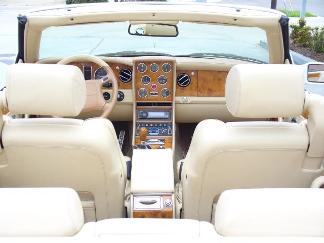Bentley Azure 1999 photo 6