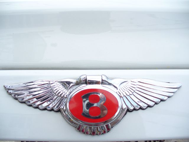 Bentley Azure 1999 photo 7