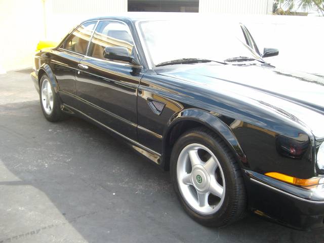 Bentley Continental 2000 photo 4