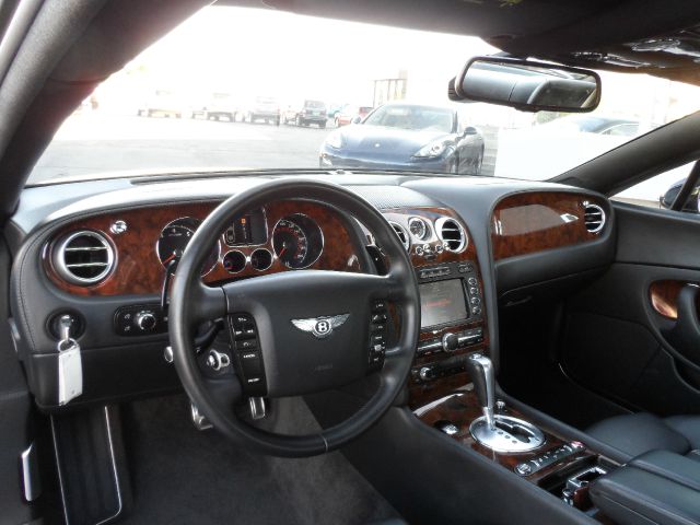 Bentley Continental 2005 photo 17
