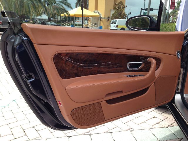 Bentley Continental 2005 photo 35