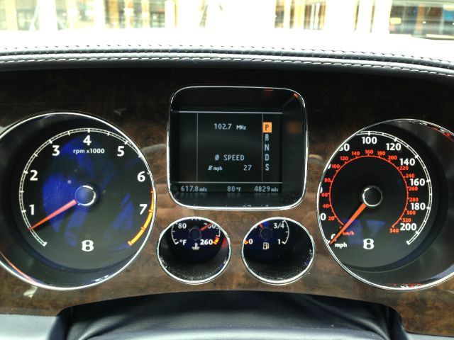 Bentley Continental 2010 photo 20