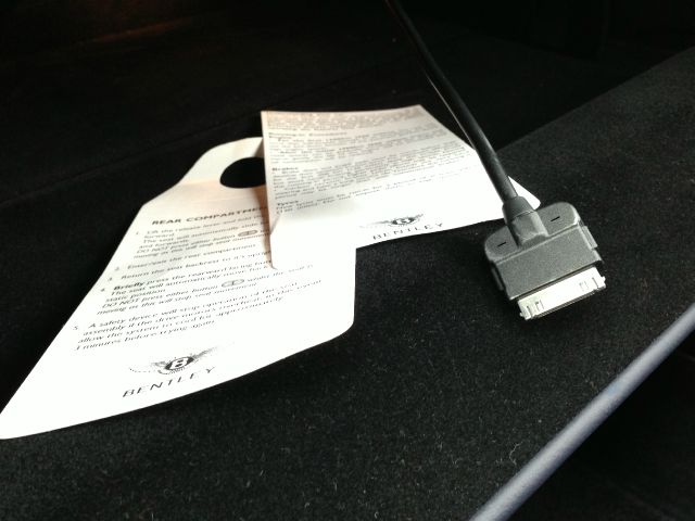 Bentley Continental 2010 photo 21