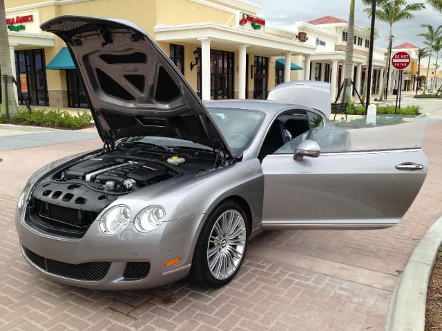 Bentley Continental 2010 photo 5