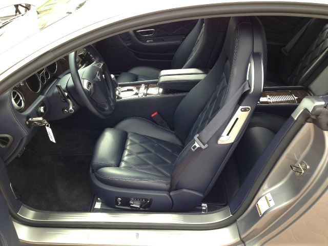 Bentley Continental 2010 photo 50