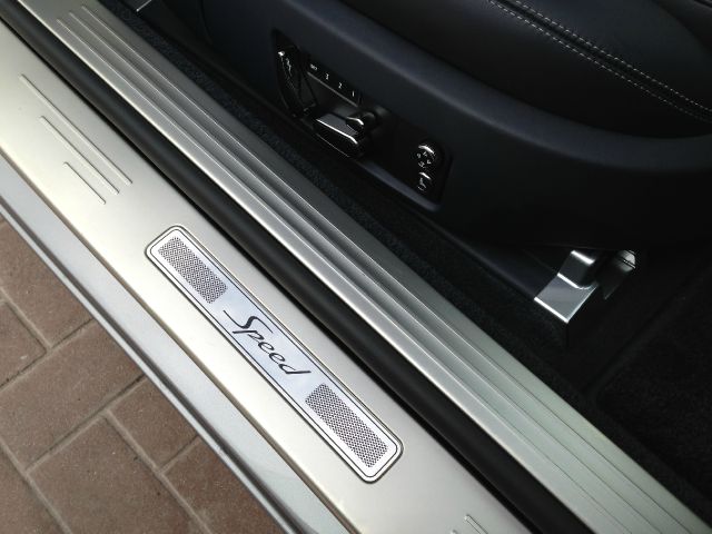 Bentley Continental 2010 photo 64