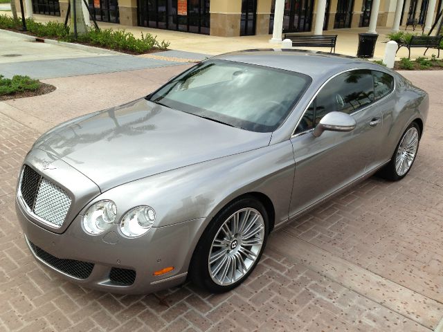 Bentley Continental 2010 photo 76