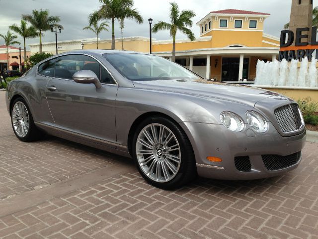 Bentley Continental 2010 photo 79