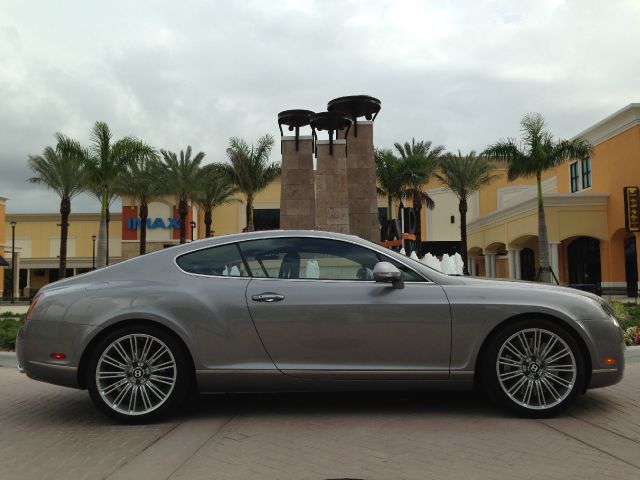 Bentley Continental 2010 photo 91